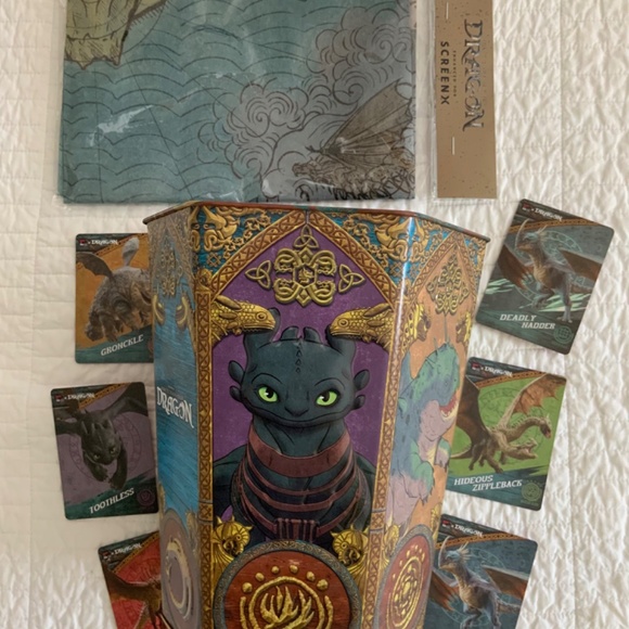 COPY - how to train your dragon popcorn tin - Picture 8 of 11